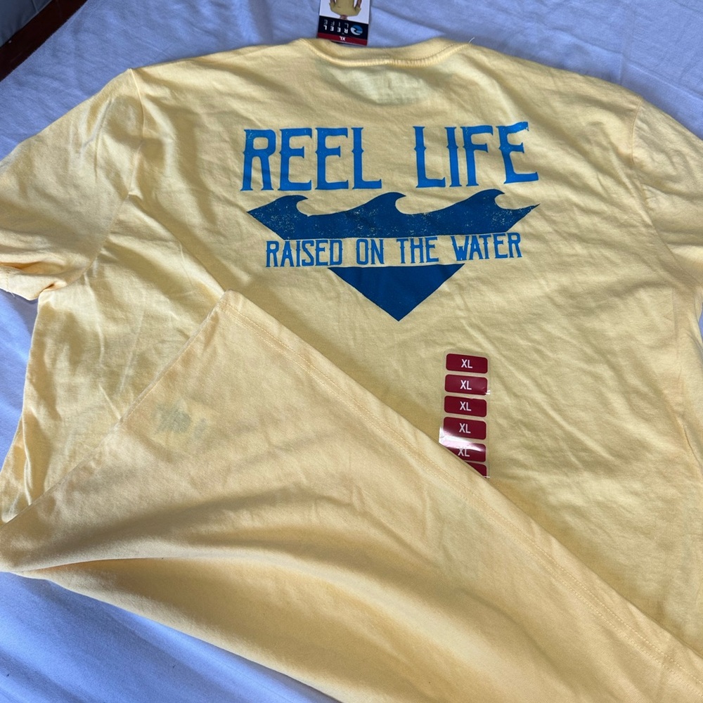 Men’s reel life tee